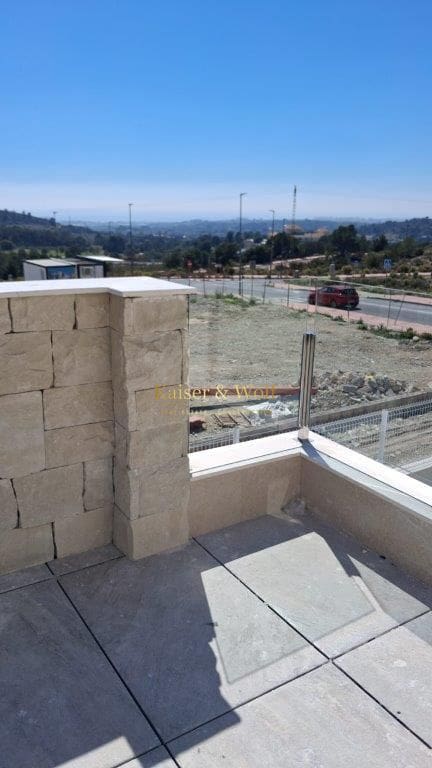 Chalet de 3 habitaciones en Finestrat en venta con piscina - 610.000 € (Ref: 9679136)