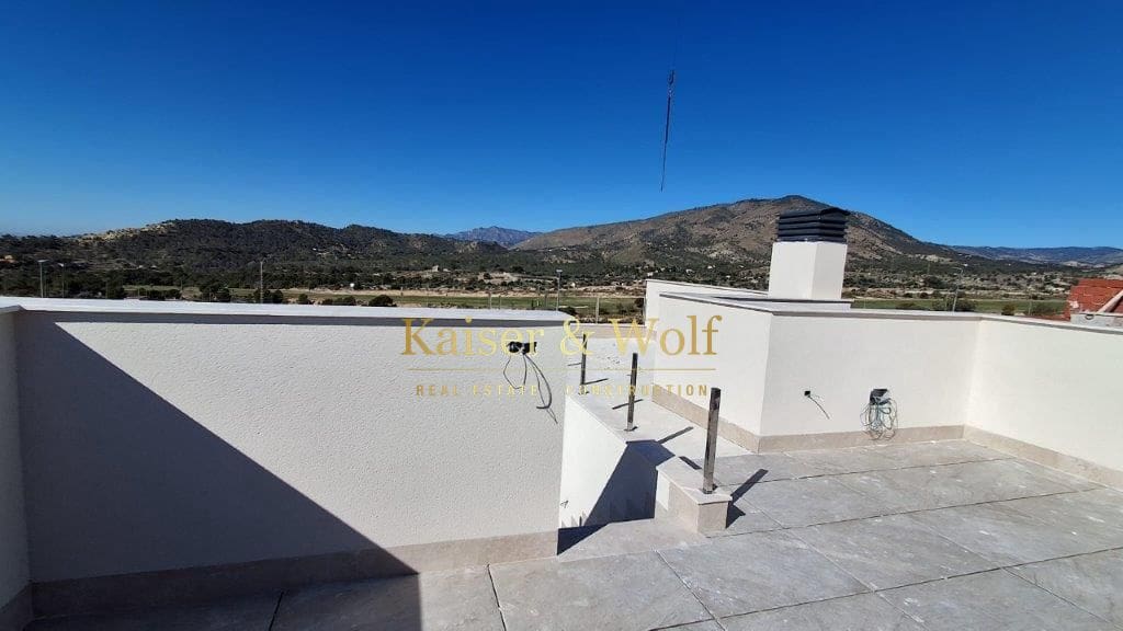 Chalet de 3 habitaciones en Finestrat en venta con piscina - 610.000 € (Ref: 9679136)