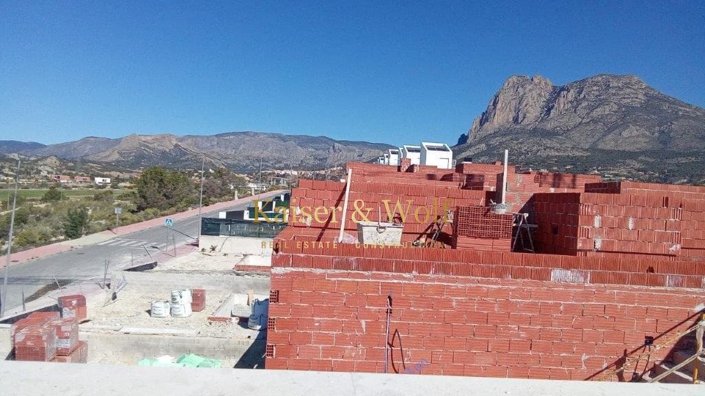 Chalet de 3 habitaciones en Finestrat en venta con piscina - 610.000 € (Ref: 9679136)