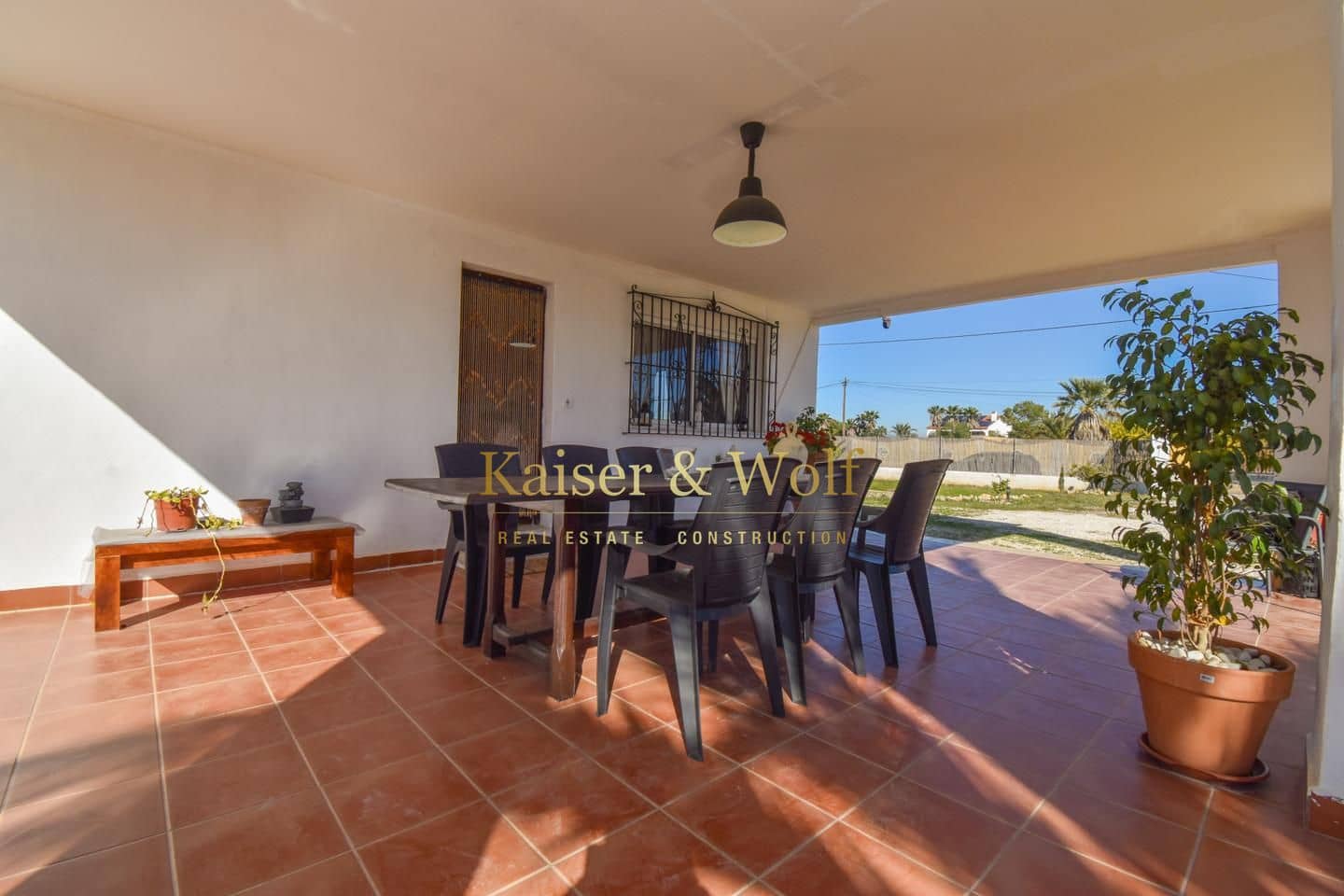 1 bedroom Villa for sale in Daimes with garage - € 225,000 (Ref: 9688578)