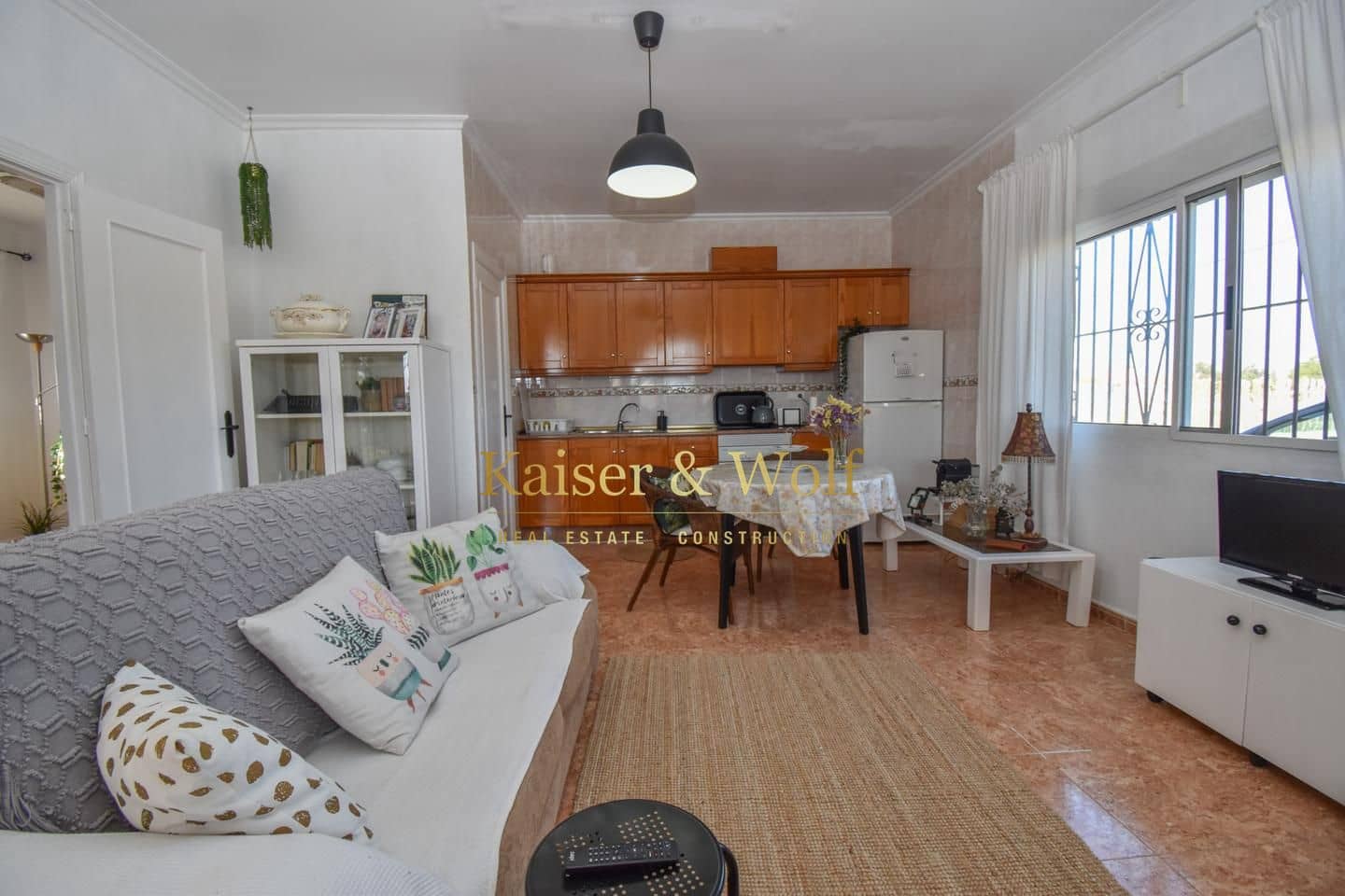 1 bedroom Villa for sale in Daimes with garage - € 225,000 (Ref: 9688578)