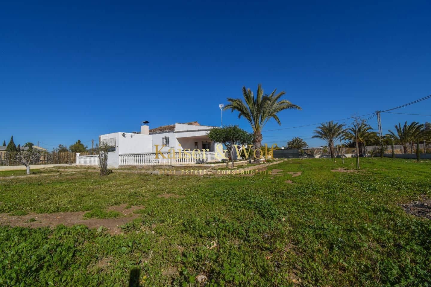 1 bedroom Villa for sale in Daimes with garage - € 225,000 (Ref: 9688578)