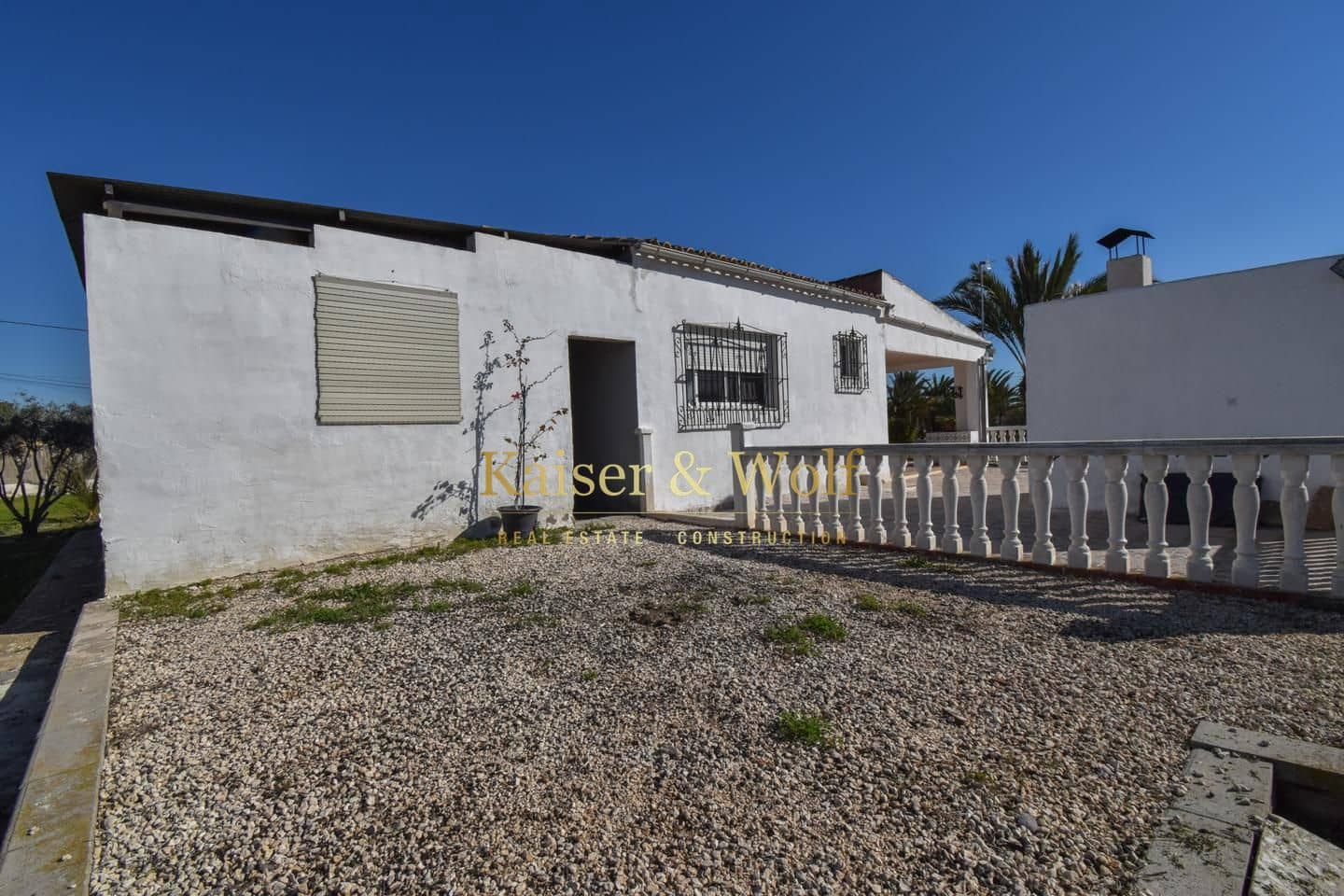 1 bedroom Villa for sale in Daimes with garage - € 225,000 (Ref: 9688578)