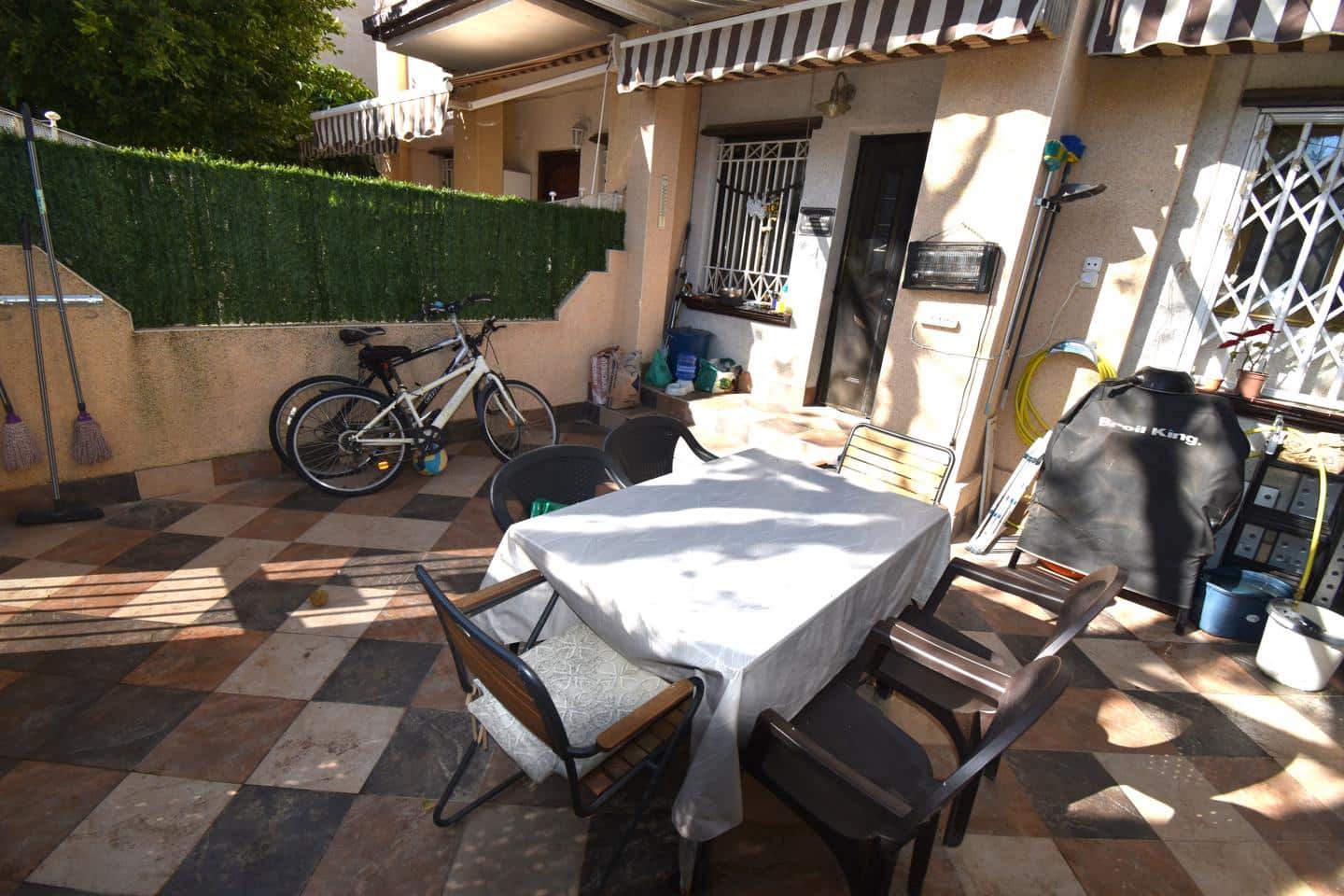 2 bedroom Bungalow for sale in Santa Pola - € 199,900 (Ref: 9731234)