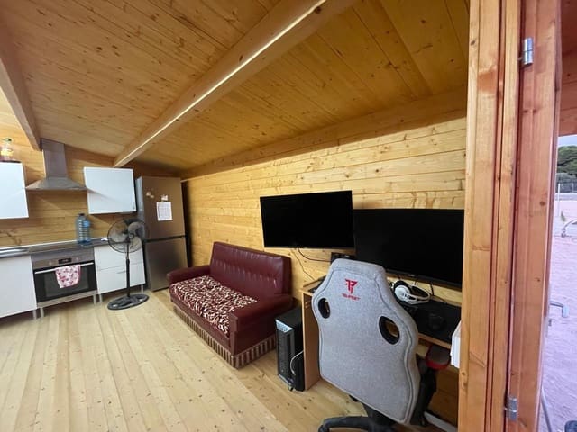 Rakentamaton maa myytävänä paikassa La Algoda - Matola - El Pla, Elche / Elx - 79 900 € (Ref: 9736148)