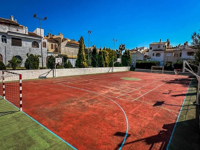 3 sypialnia Bungalow na sprzedaż w Novamar - Mediterráneo, Santa Pola z basenem garażem - 270 000 € (Ref: 9758153)