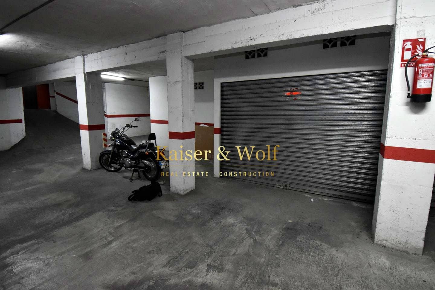 Garage til salg i Santa Pola - € 40.000 (Ref: 9761292)