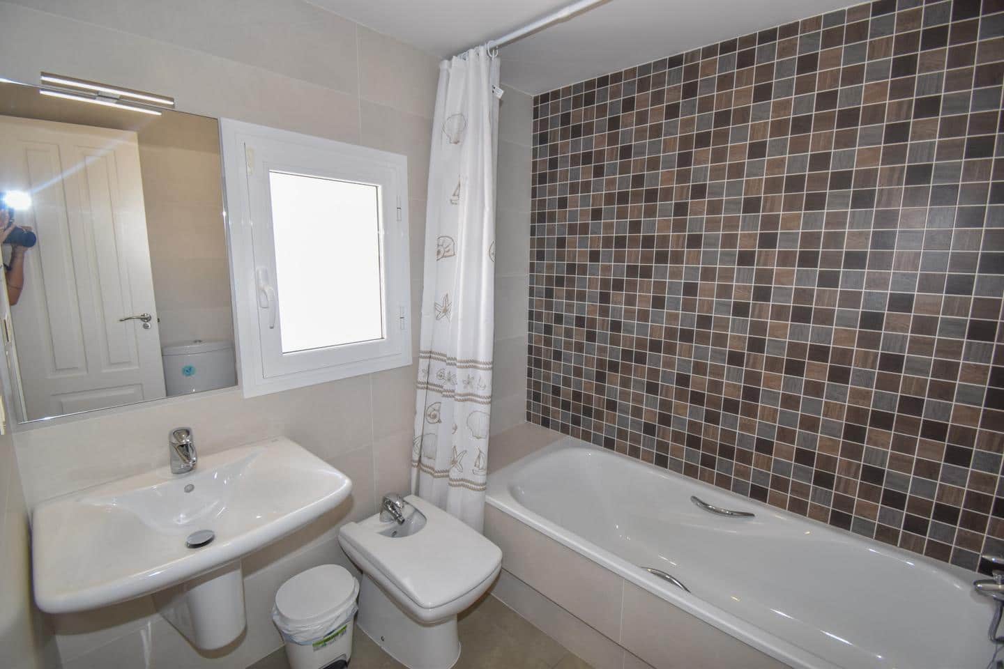 3 sovrum Bungalow till salu i Santa Pola med pool garage - 395 000 € (Ref: 9816618)