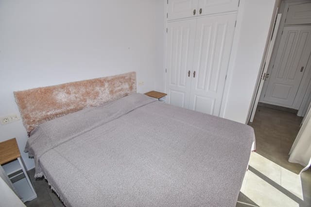 3 sovrum Bungalow till salu i Calas Santiago Bernabéu, Santa Pola med pool garage - 395 000 € (Ref: 9816618)