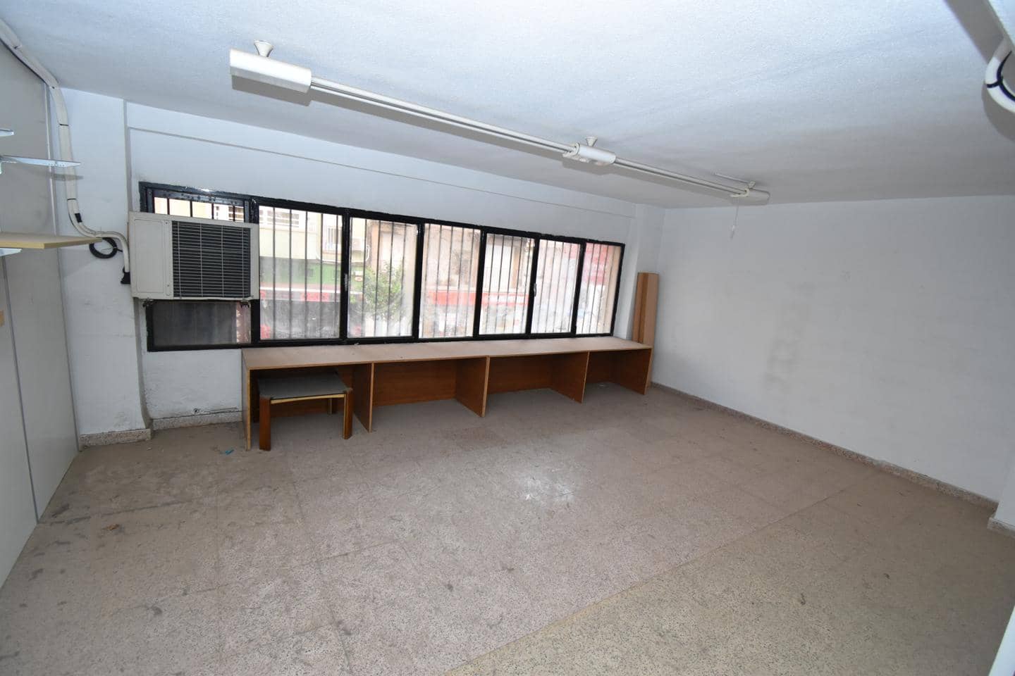 5 quarto Empresa para venda em Elche / Elx - 220 000 € (Ref: 9834807)