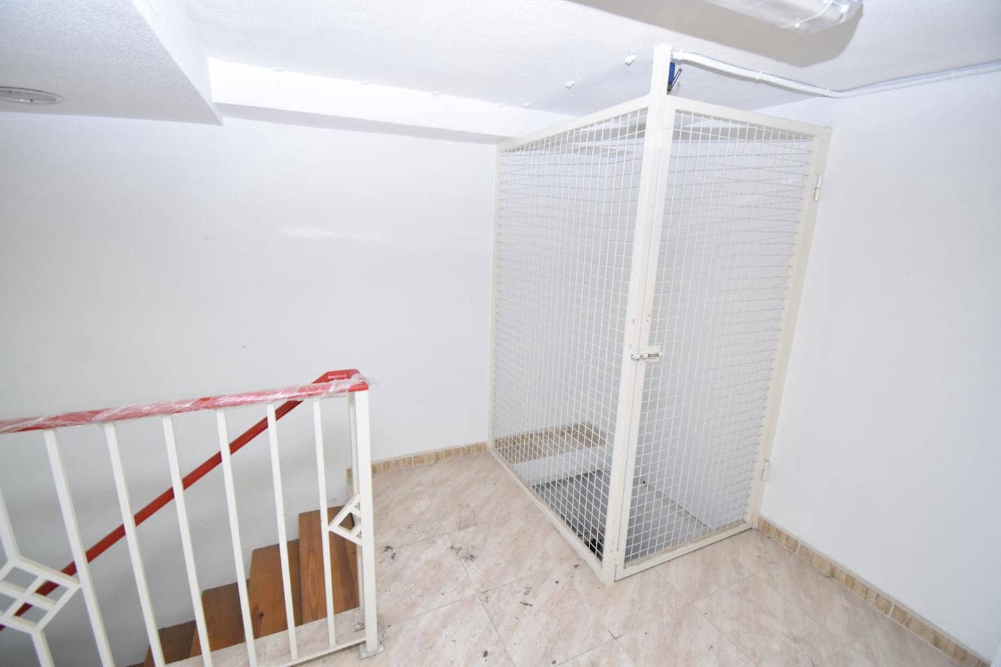 5 quarto Empresa para venda em Elche / Elx - 220 000 € (Ref: 9834807)