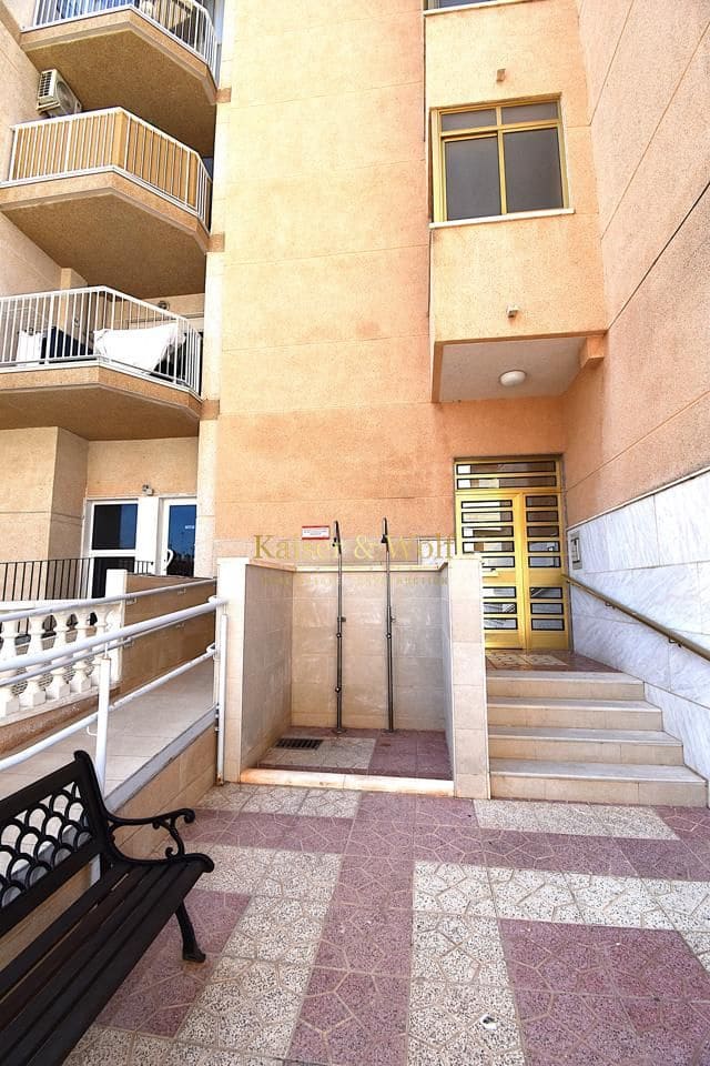 3 bedroom Flat for rent in Santa Pola - € 1,000 (Ref: 9867312)