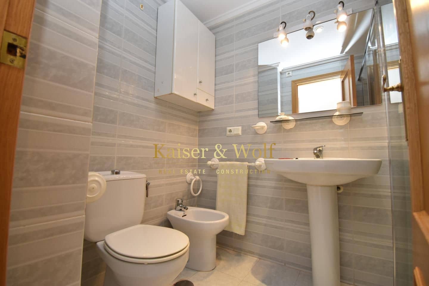 3 bedroom Flat for rent in Santa Pola - € 1,000 (Ref: 9867312)