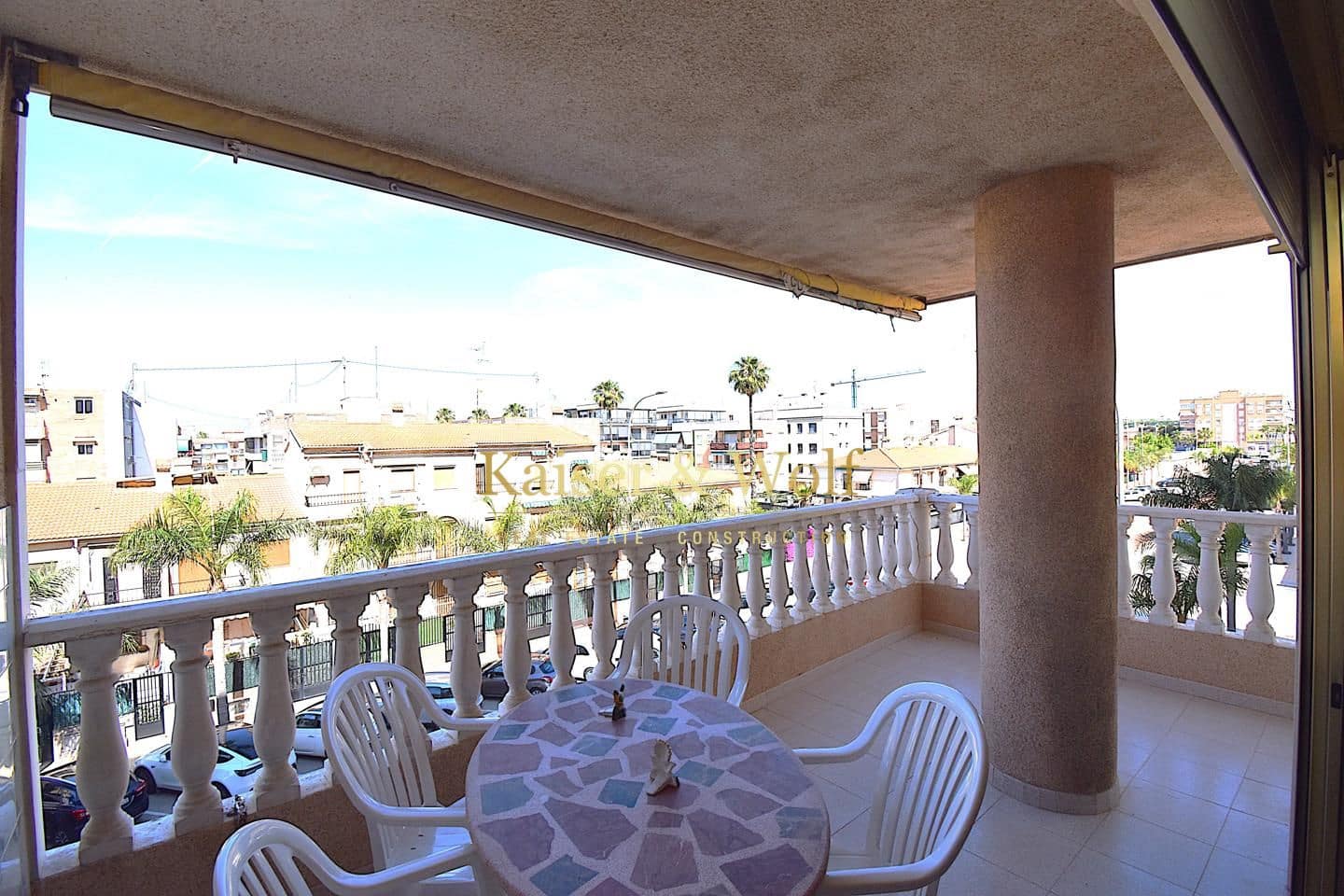 3 bedroom Flat for rent in Santa Pola - € 1,000 (Ref: 9867312)