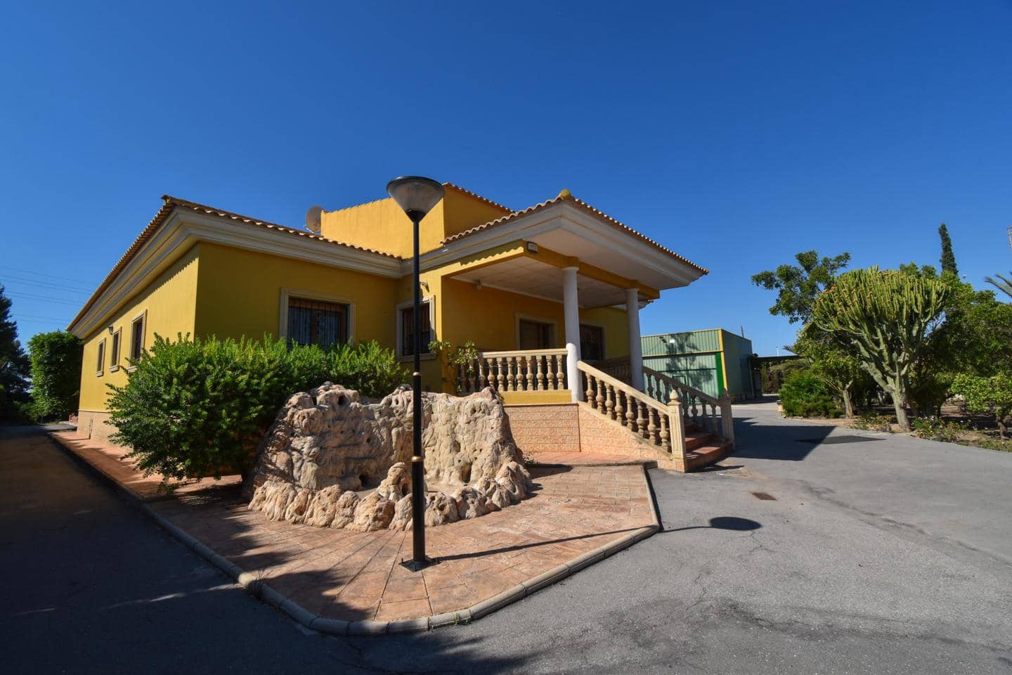 6 bedroom Villa for sale in Elche / Elx with pool garage - € 680,000 (Ref: 9876882)