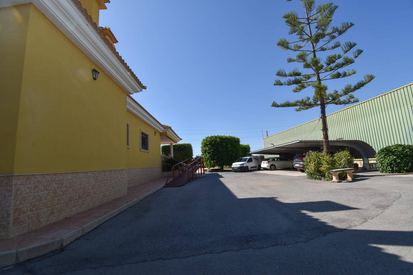 6 bedroom Villa for sale in Elche / Elx with pool garage - € 680,000 (Ref: 9876882)
