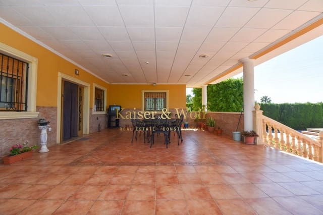 6 sypialnia Willa na sprzedaż w Jubalcoy / Jubalcoi, Elche / Elx z basenem garażem - 680 000 € (Ref: 9876882)