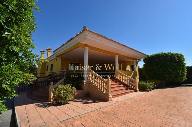 6 sypialnia Willa na sprzedaż w Jubalcoy / Jubalcoi, Elche / Elx z basenem garażem - 680 000 € (Ref: 9876882)