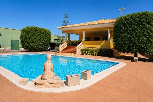 6 sypialnia Willa na sprzedaż w Jubalcoy / Jubalcoi, Elche / Elx z basenem garażem - 680 000 € (Ref: 9876882)