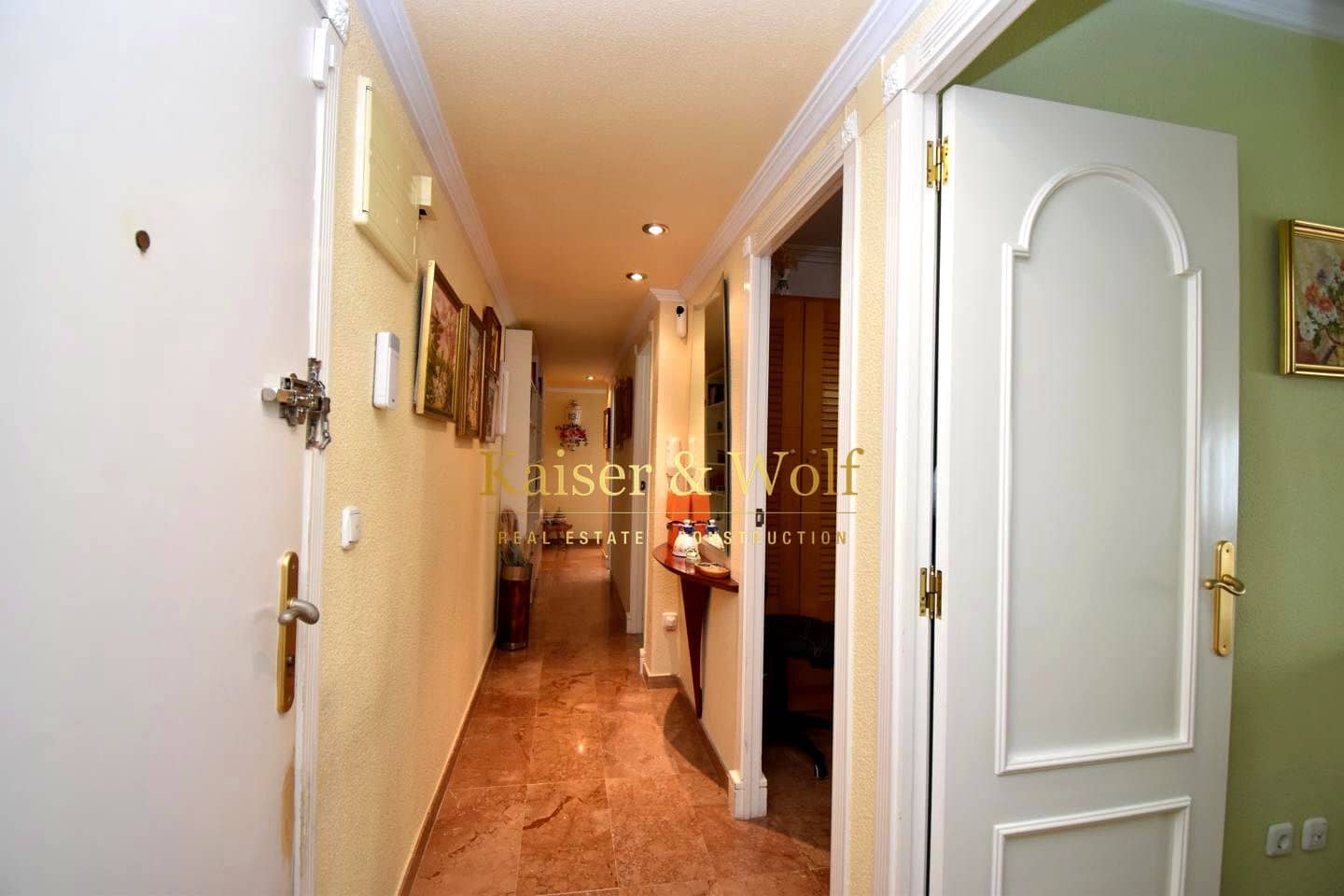 3 slaapkamer Flat te koop in Santa Pola met garage - € 450.000 (Ref: 9929979)