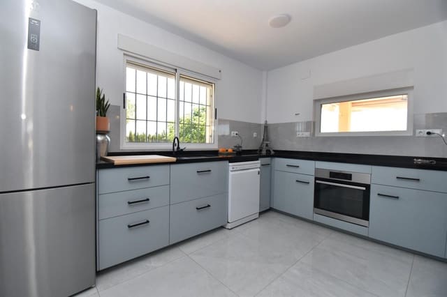 5 soveværelse Villa til salg i Las Bayas, Elche / Elx med swimmingpool garage - € 710.000 (Ref: 9972297)