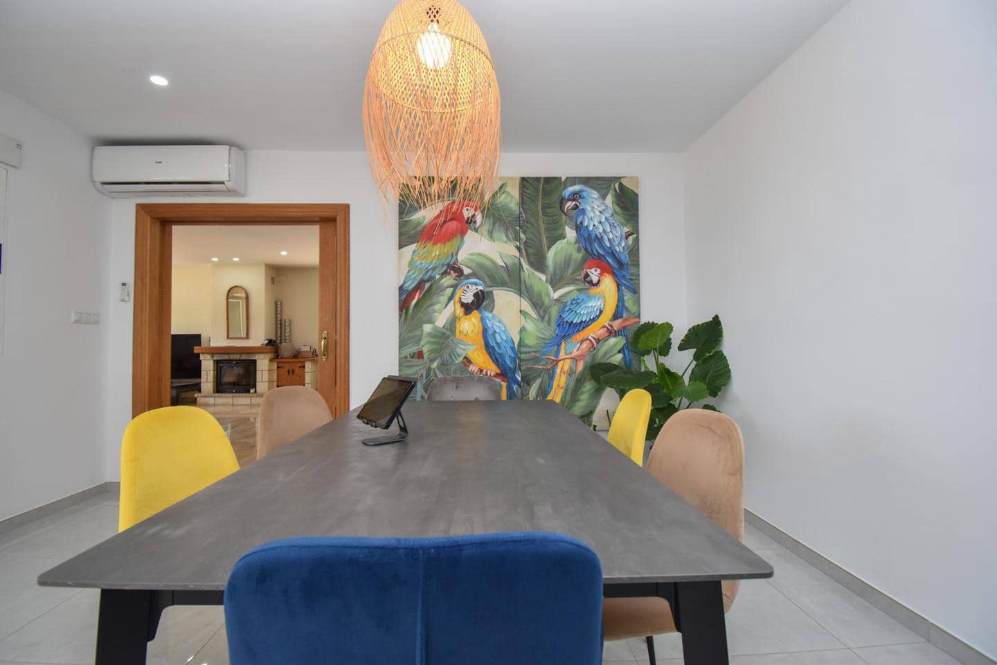 5 soveværelse Villa til salg i Las Bayas med swimmingpool garage - € 710.000 (Ref: 9972297)