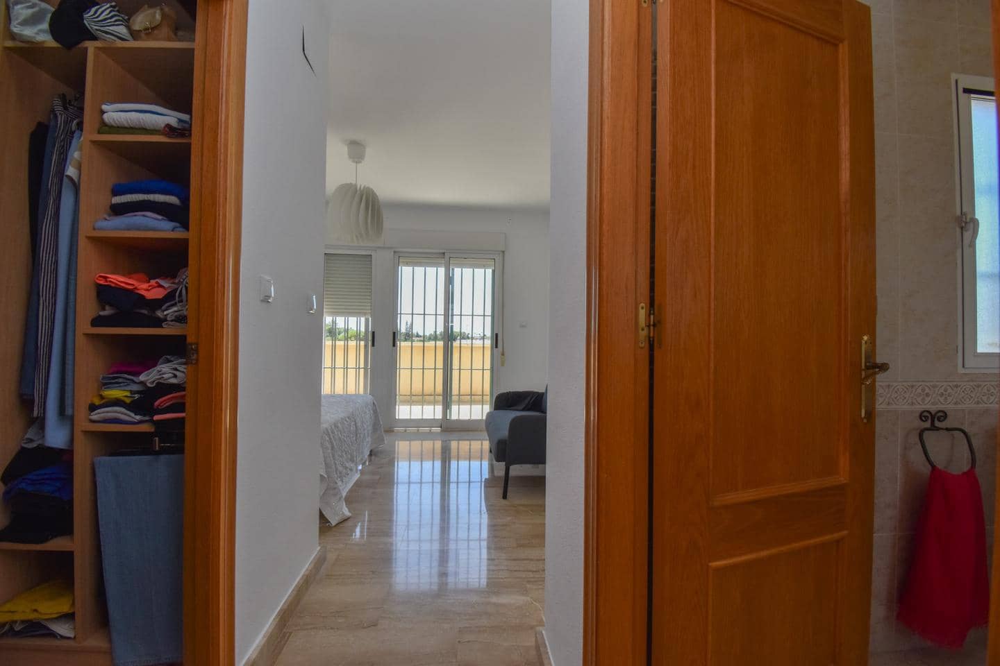 5 soveværelse Villa til salg i Las Bayas med swimmingpool garage - € 710.000 (Ref: 9972297)