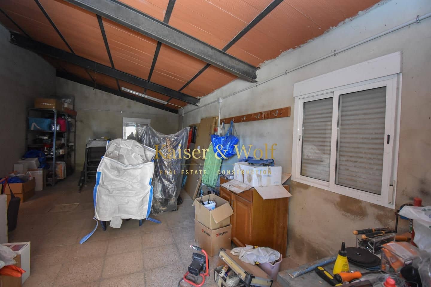 5 bedroom Villa for sale in Las Bayas with pool garage - € 710,000 (Ref: 9972297)