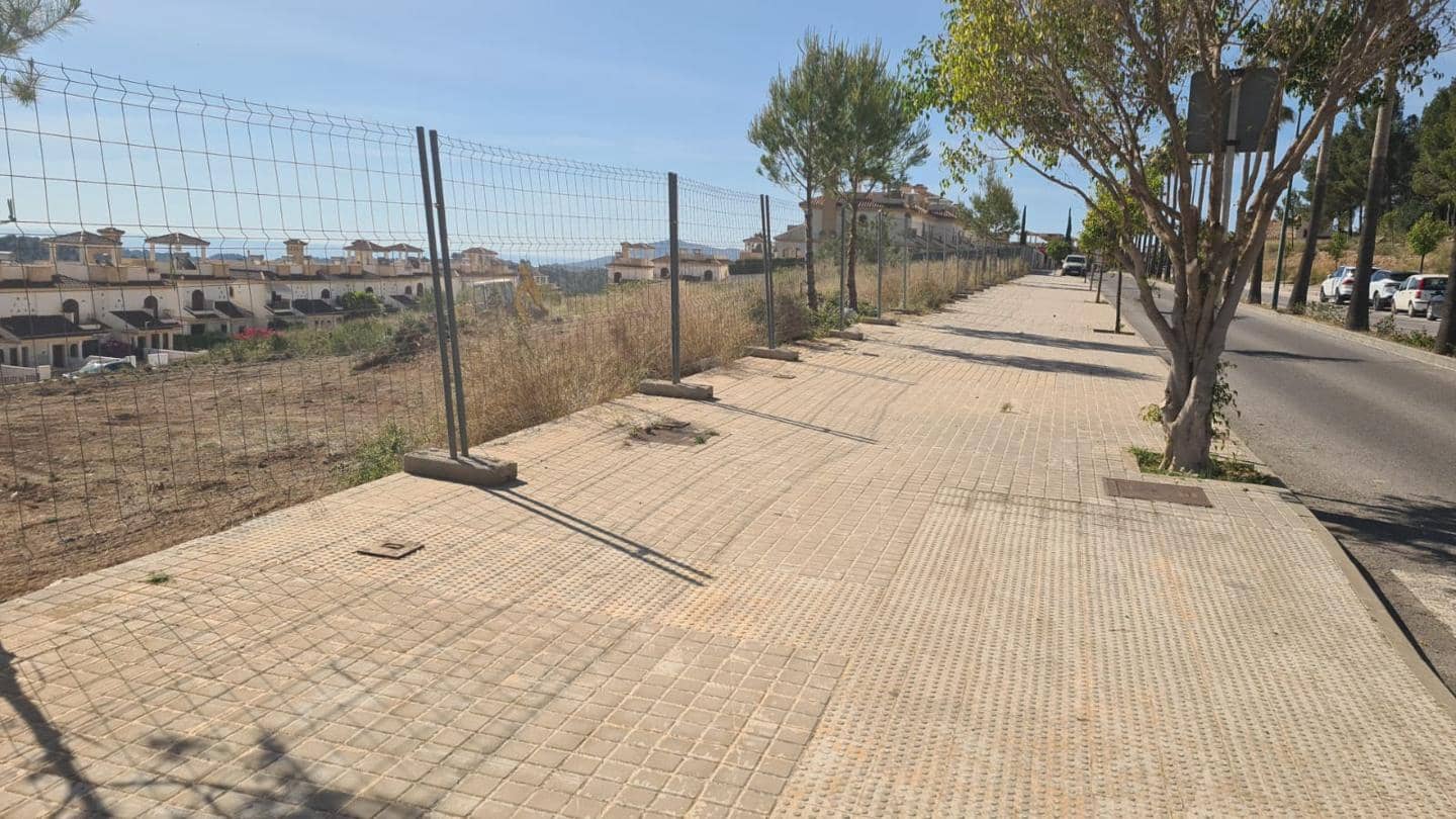 Ubebygd land til salgs i Polop - € 630 000 (Ref: 9976528)