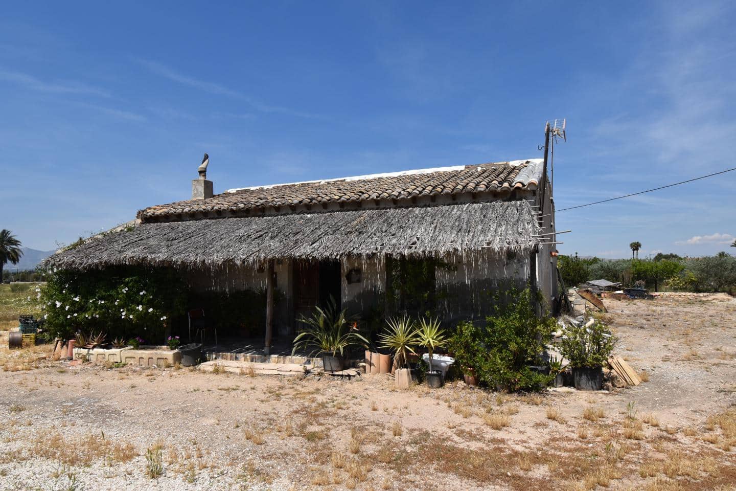 Chalet de 4 habitaciones en Elche / Elx en venta con garaje - 199.000 € (Ref: 9984106)