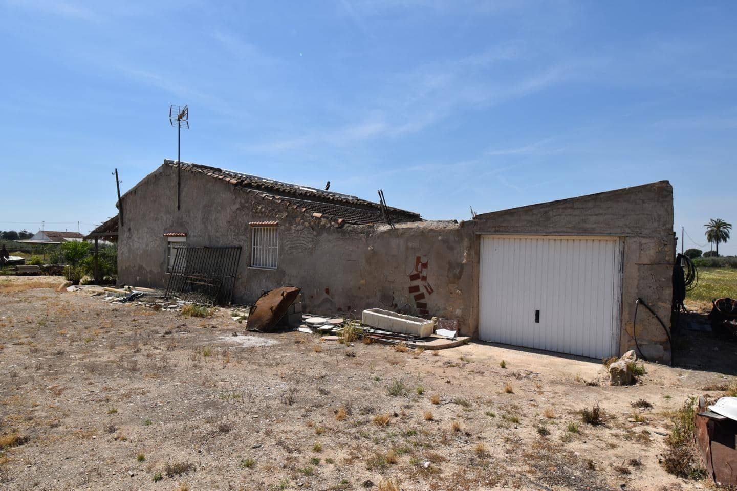 Chalet de 4 habitaciones en Elche / Elx en venta con garaje - 199.000 € (Ref: 9984106)