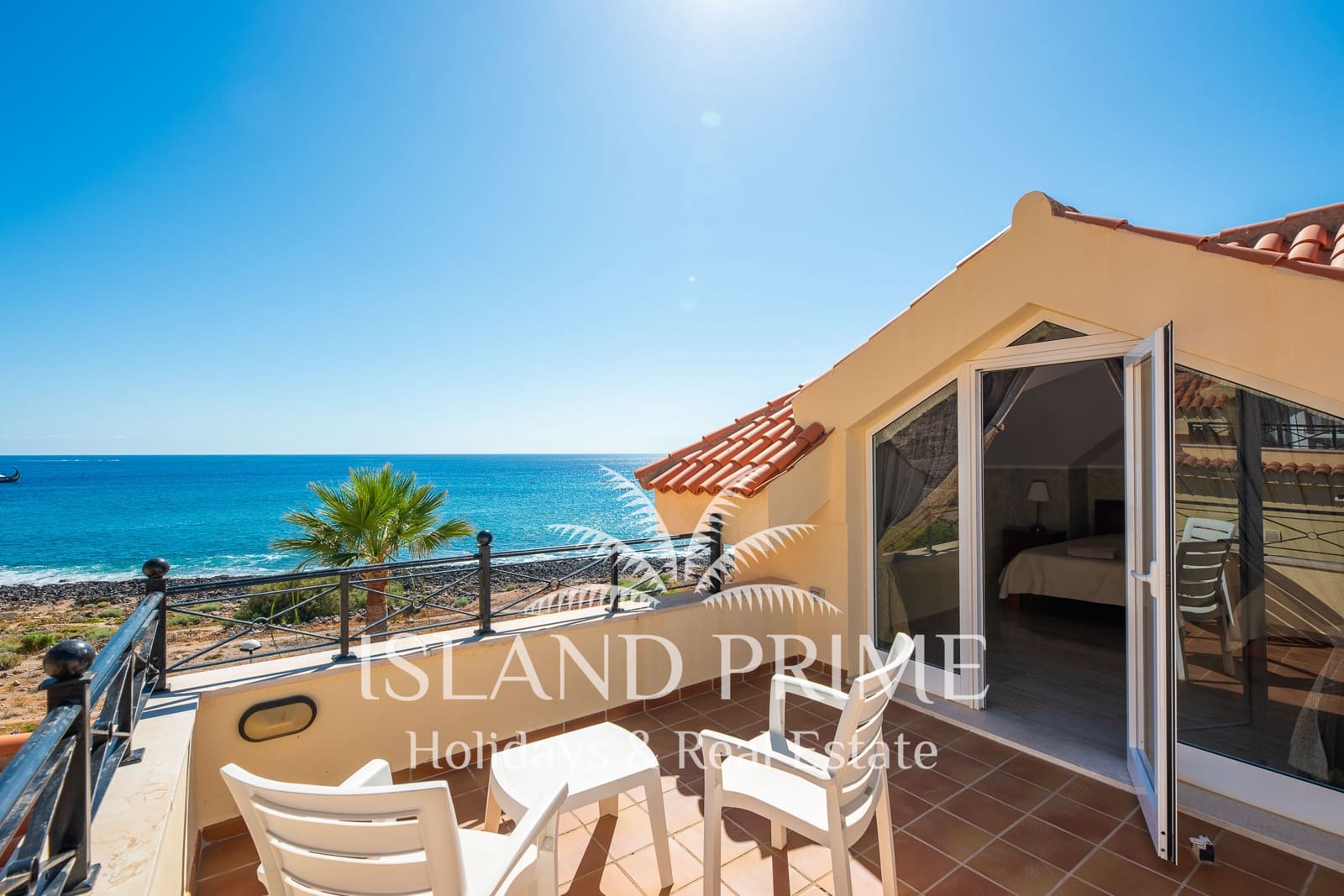 Chalet de 4 habitaciones en Los Cristianos en venta con piscina garaje - 3.950.000 € (Ref: 10086559)