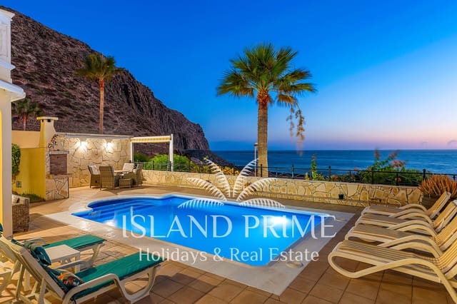 Chalet de 4 habitaciones en Los Cristianos, Arona en venta con piscina garaje - 3.950.000 € (Ref: 10086559)