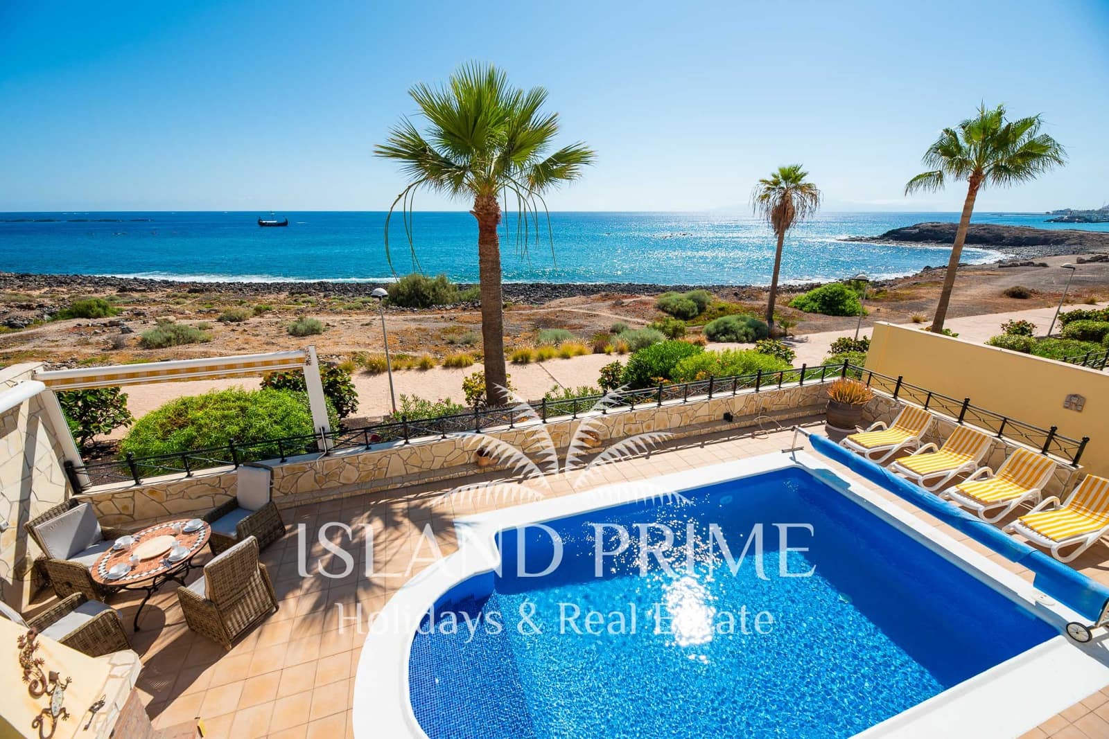 Chalet de 4 habitaciones en Los Cristianos en venta con piscina garaje - 3.950.000 € (Ref: 10086559)