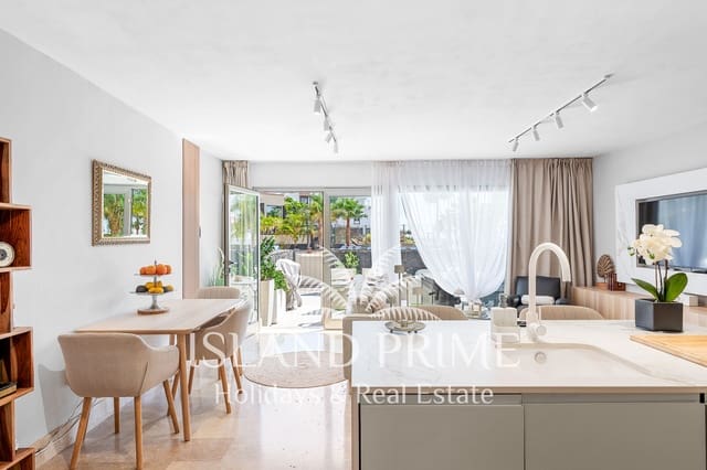 Hus til salgs i Amarilla Golf, San Miguel de Abona med svømmebasseng garasje - € 579 950 (Ref: 10156761)