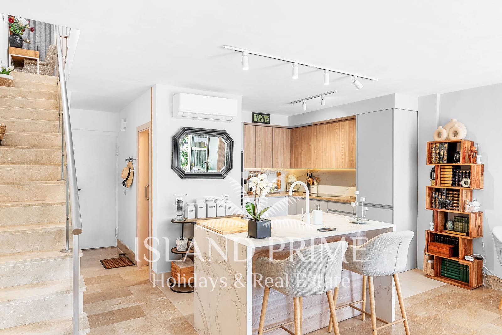 Hus til salgs i Amarilla Golf med svømmebasseng garasje - € 579 950 (Ref: 10156761)
