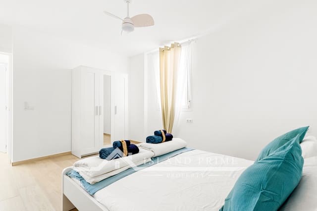 3 slaapkamer Villa te koop in Amarilla Golf, San Miguel de Abona met zwembad garage - € 445.000 (Ref: 9006016)