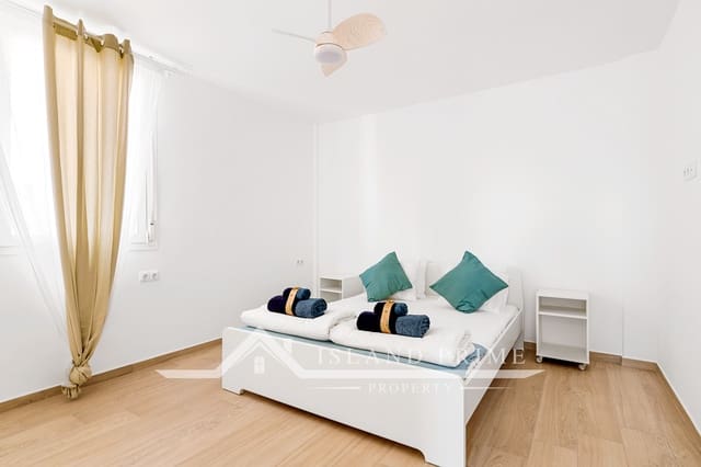 3 slaapkamer Villa te koop in Amarilla Golf, San Miguel de Abona met zwembad garage - € 445.000 (Ref: 9006016)