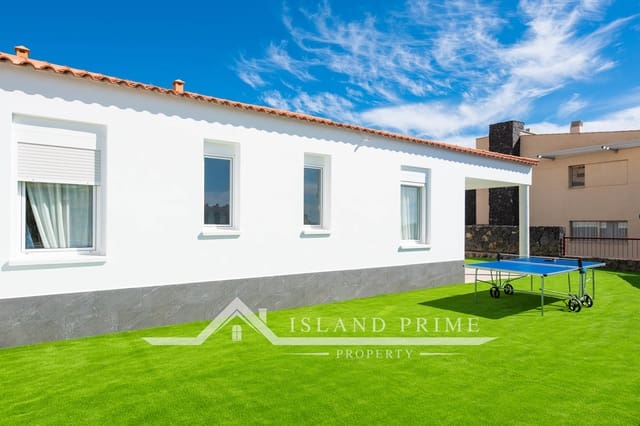 3 slaapkamer Villa te koop in Amarilla Golf, San Miguel de Abona met zwembad garage - € 445.000 (Ref: 9006016)