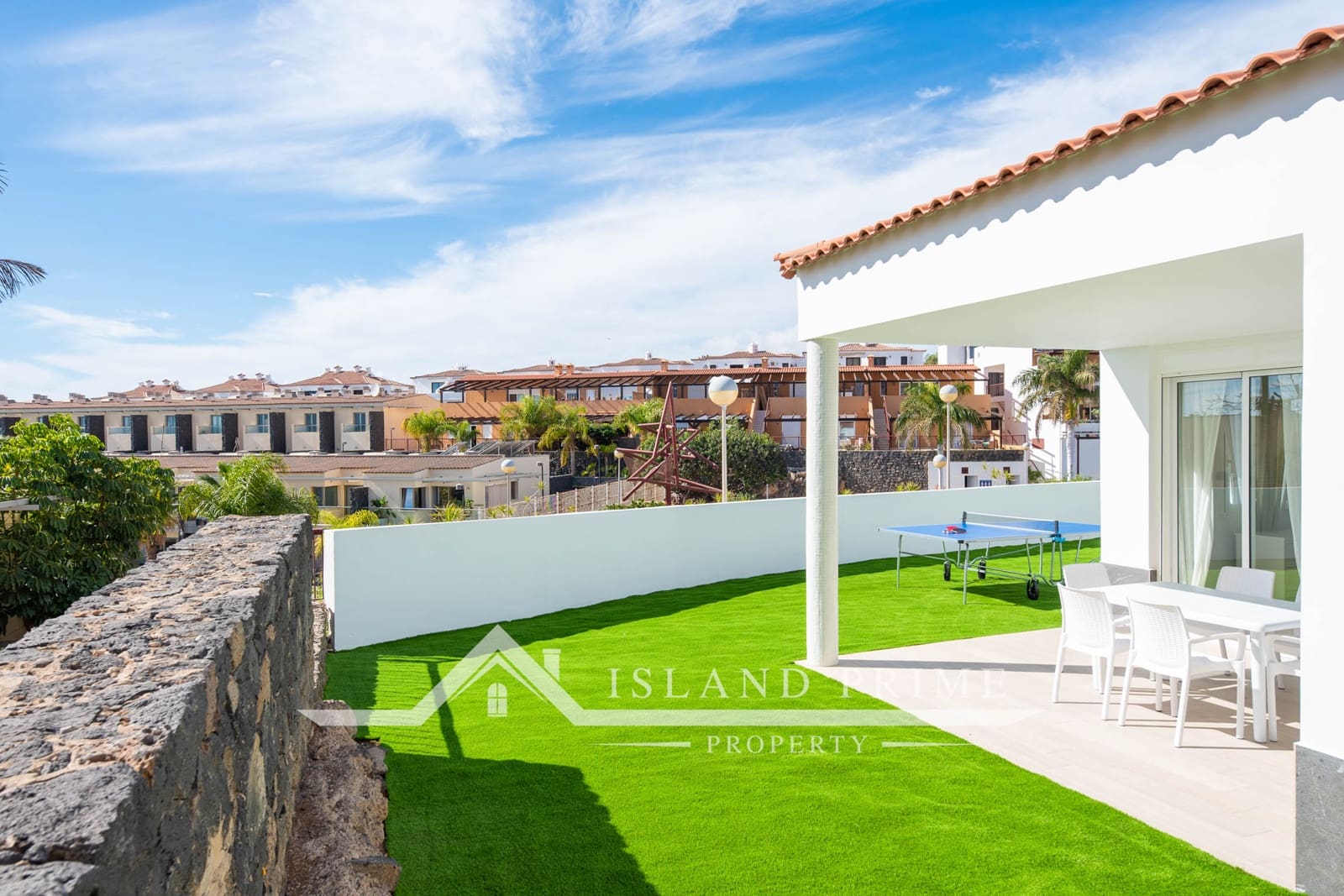 3 soveværelse Villa til salg i Amarilla Golf med swimmingpool garage - € 445.000 (Ref: 9006016)