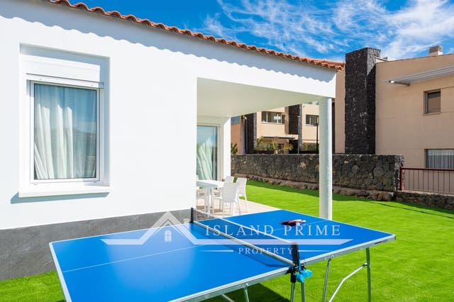 3 slaapkamer Villa te koop in Amarilla Golf, San Miguel de Abona met zwembad garage - € 445.000 (Ref: 9006016)