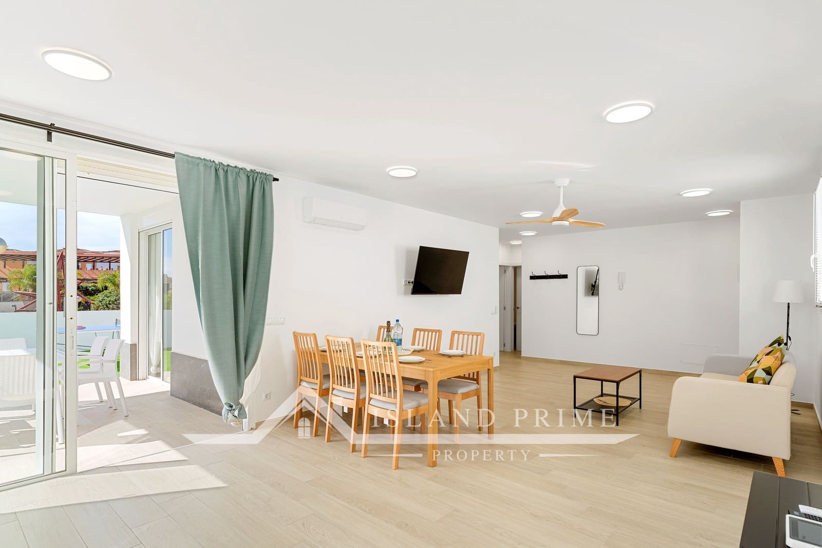 3 soveværelse Villa til salg i Amarilla Golf med swimmingpool garage - € 445.000 (Ref: 9006016)