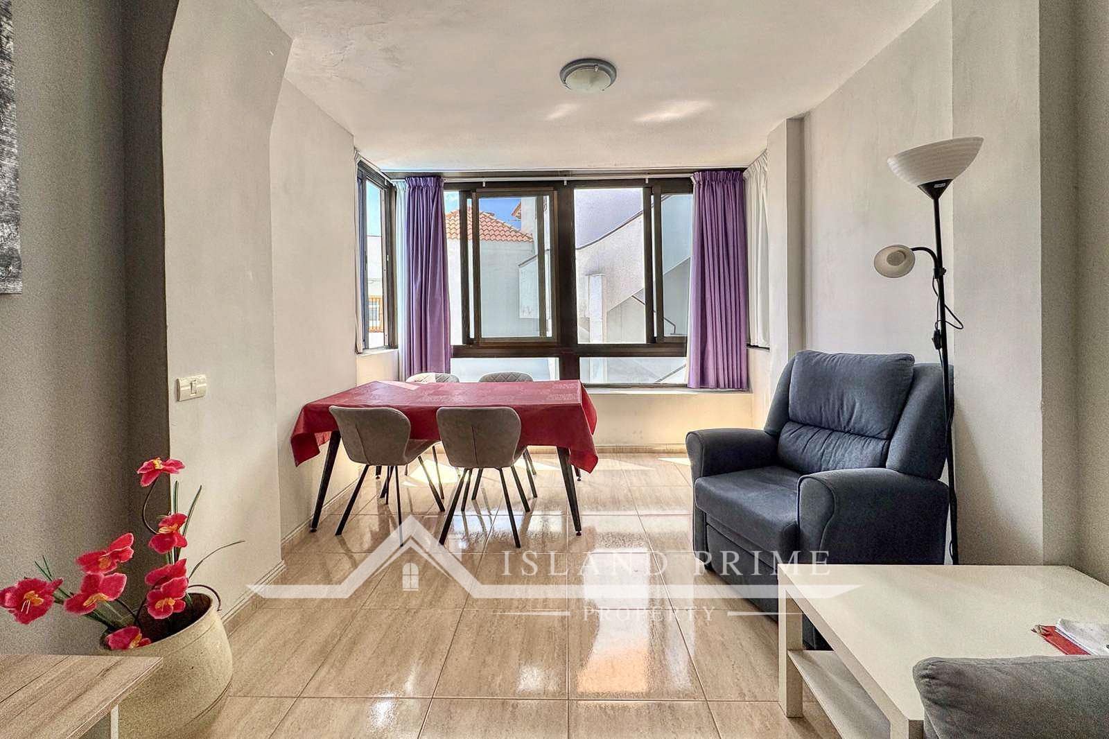 1 sovrum Lägenhet till salu i Los Cristianos - 240 000 € (Ref: 9050714)