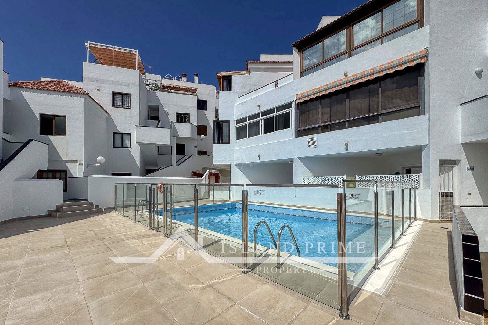 1 sovrum Lägenhet till salu i Los Cristianos - 240 000 € (Ref: 9050714)