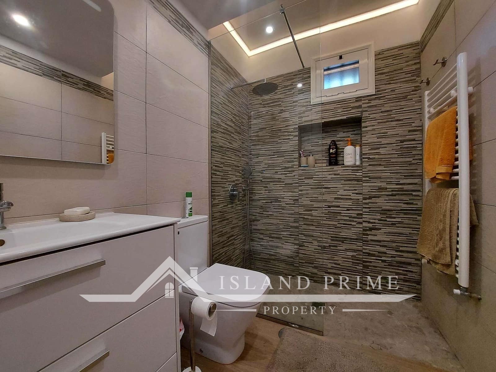 2 sypialnia Finka/Dom wiejski na sprzedaż w El Tanque - 350 000 € (Ref: 9050750)