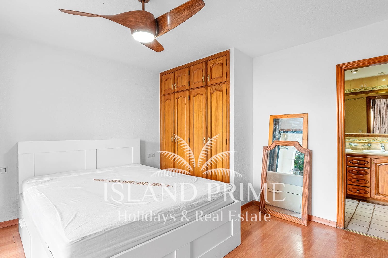 2 sovrum Lägenhet till salu i Amarilla Golf med pool - 295 000 € (Ref: 9459794)