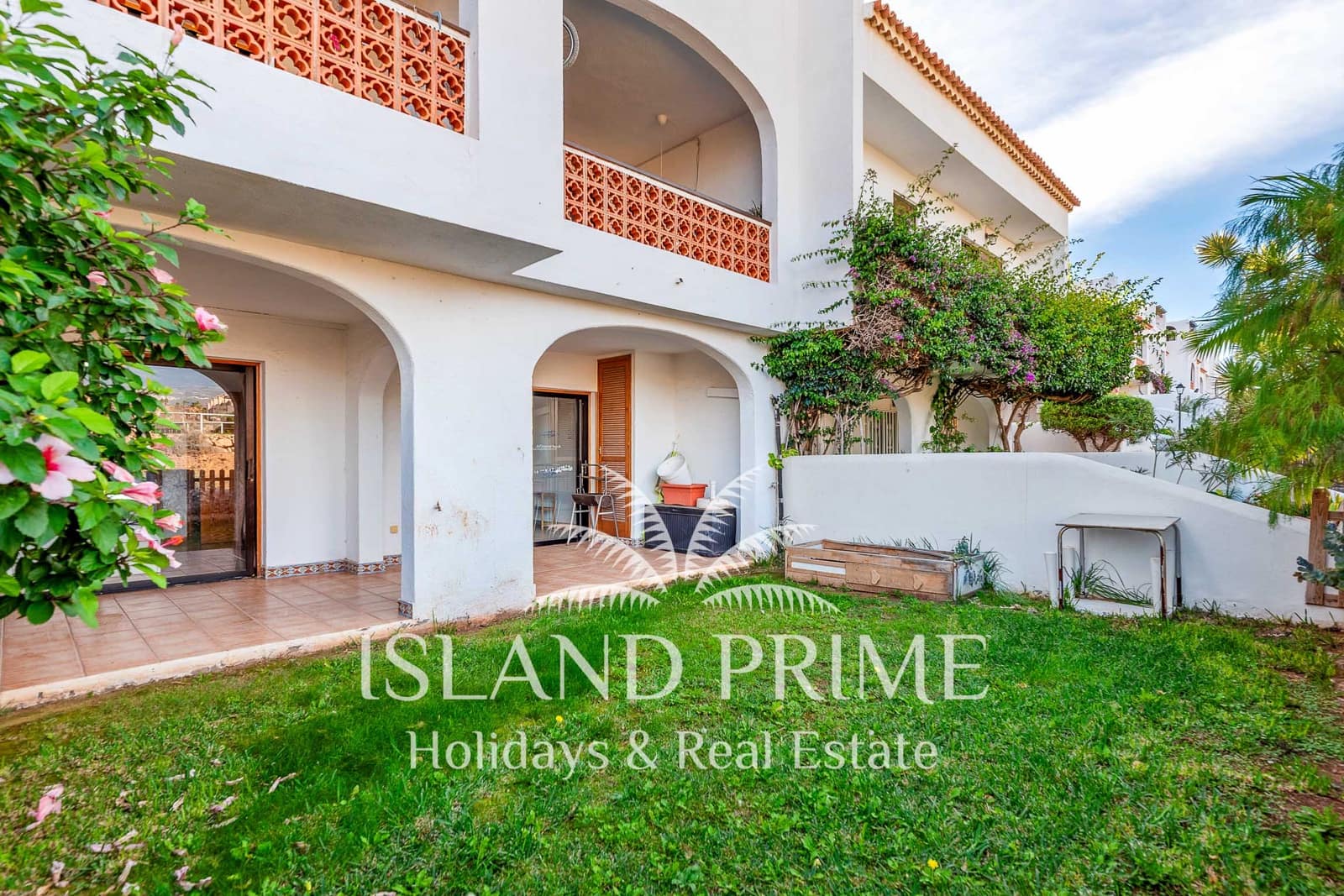 2 sovrum Lägenhet till salu i Amarilla Golf med pool - 295 000 € (Ref: 9459794)