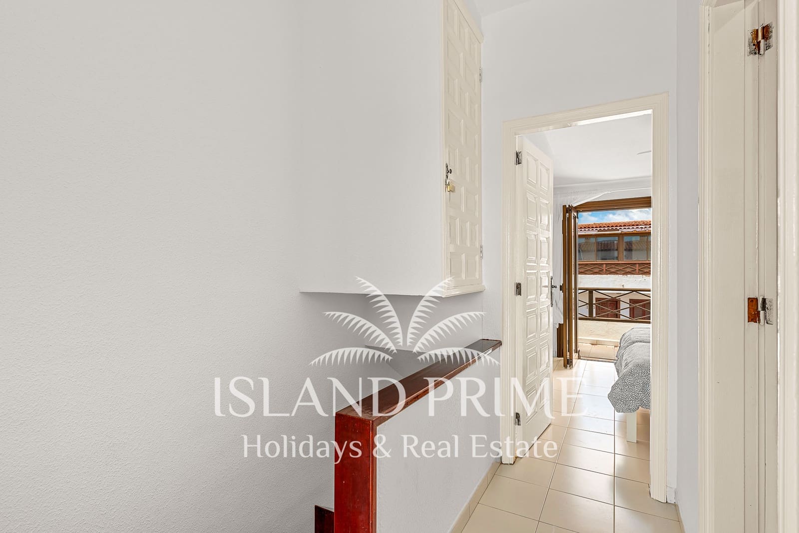 2 slaapkamer Appartement te koop in Costa del Silencio met zwembad - € 299.000 (Ref: 9819342)
