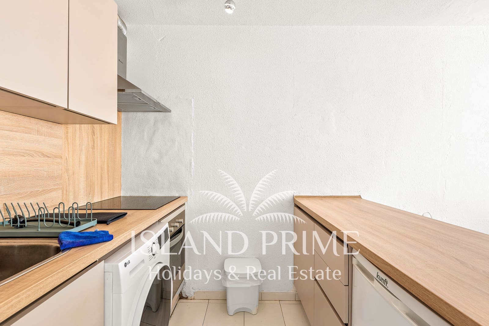 2 slaapkamer Appartement te koop in Costa del Silencio met zwembad - € 299.000 (Ref: 9819342)