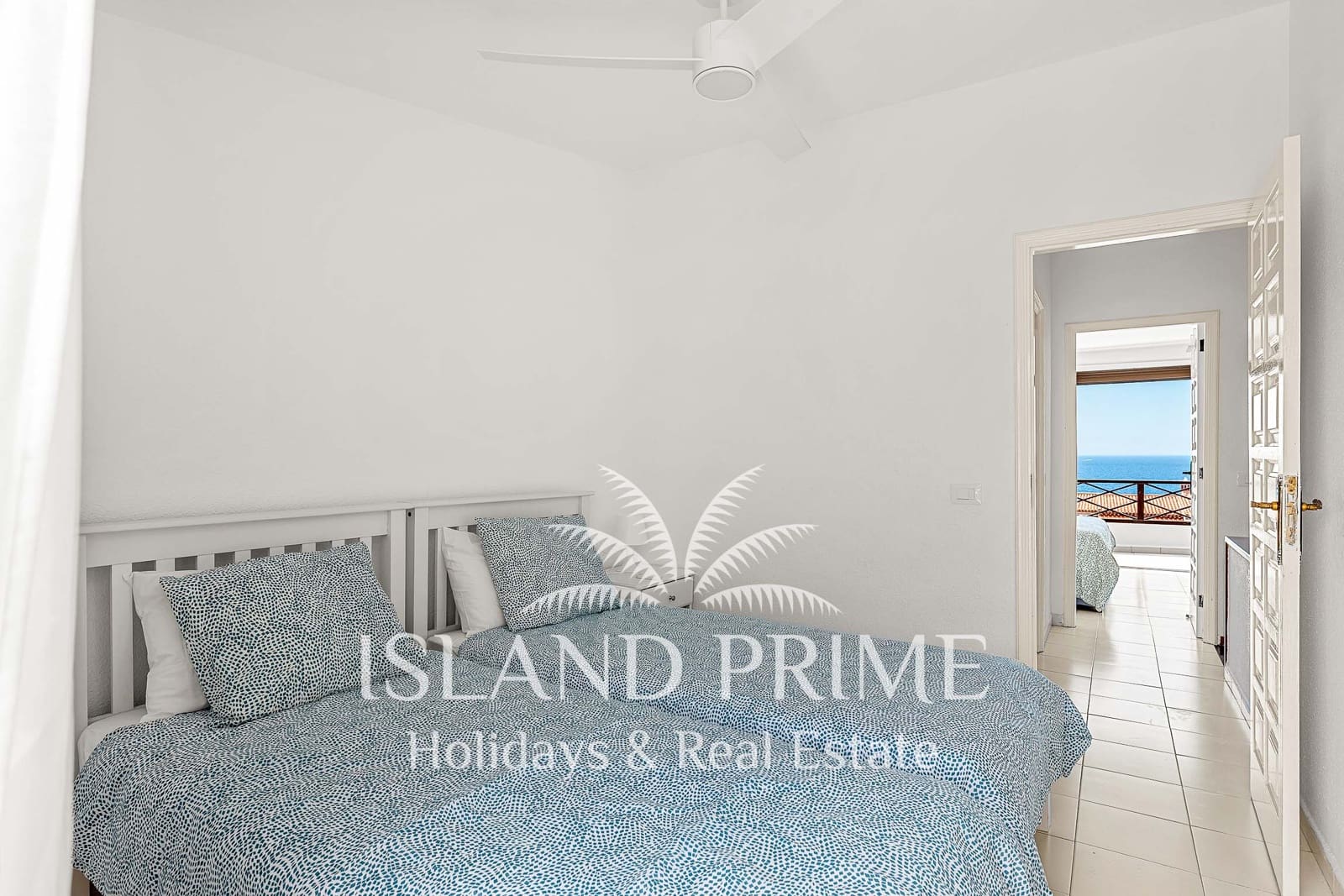 2 slaapkamer Appartement te koop in Costa del Silencio met zwembad - € 299.000 (Ref: 9819342)